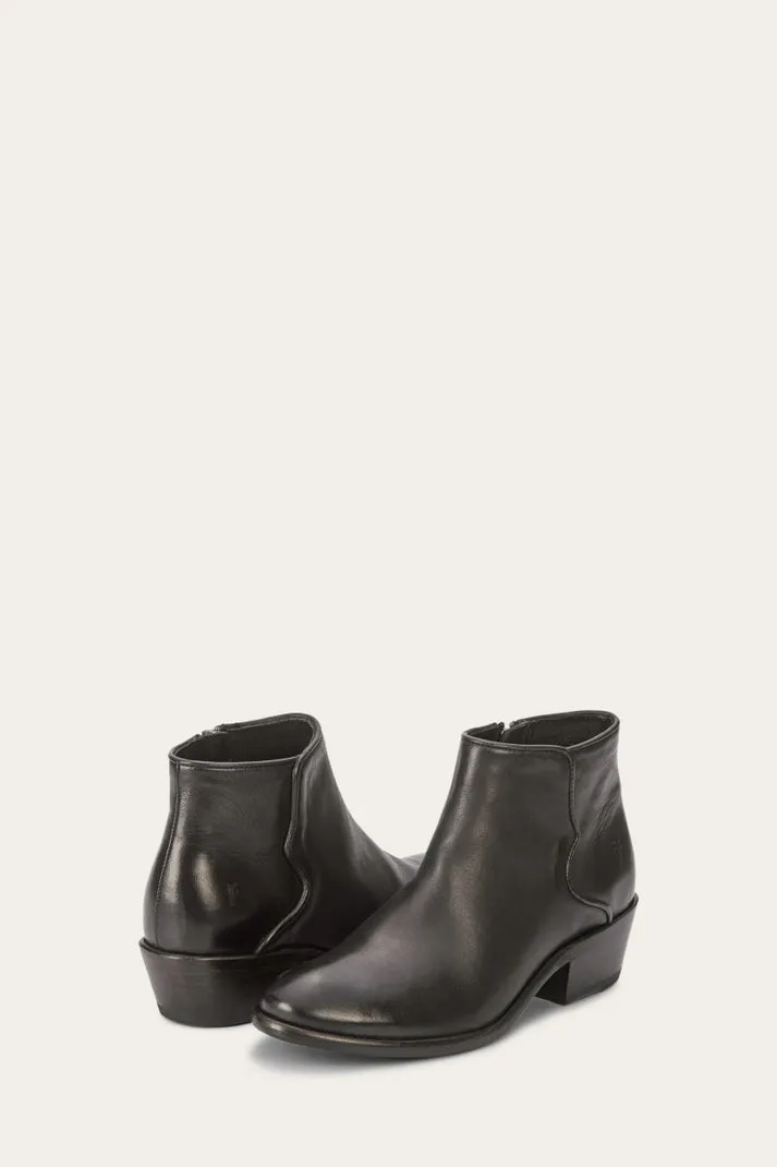Frye Women's Carson Piping Bootie