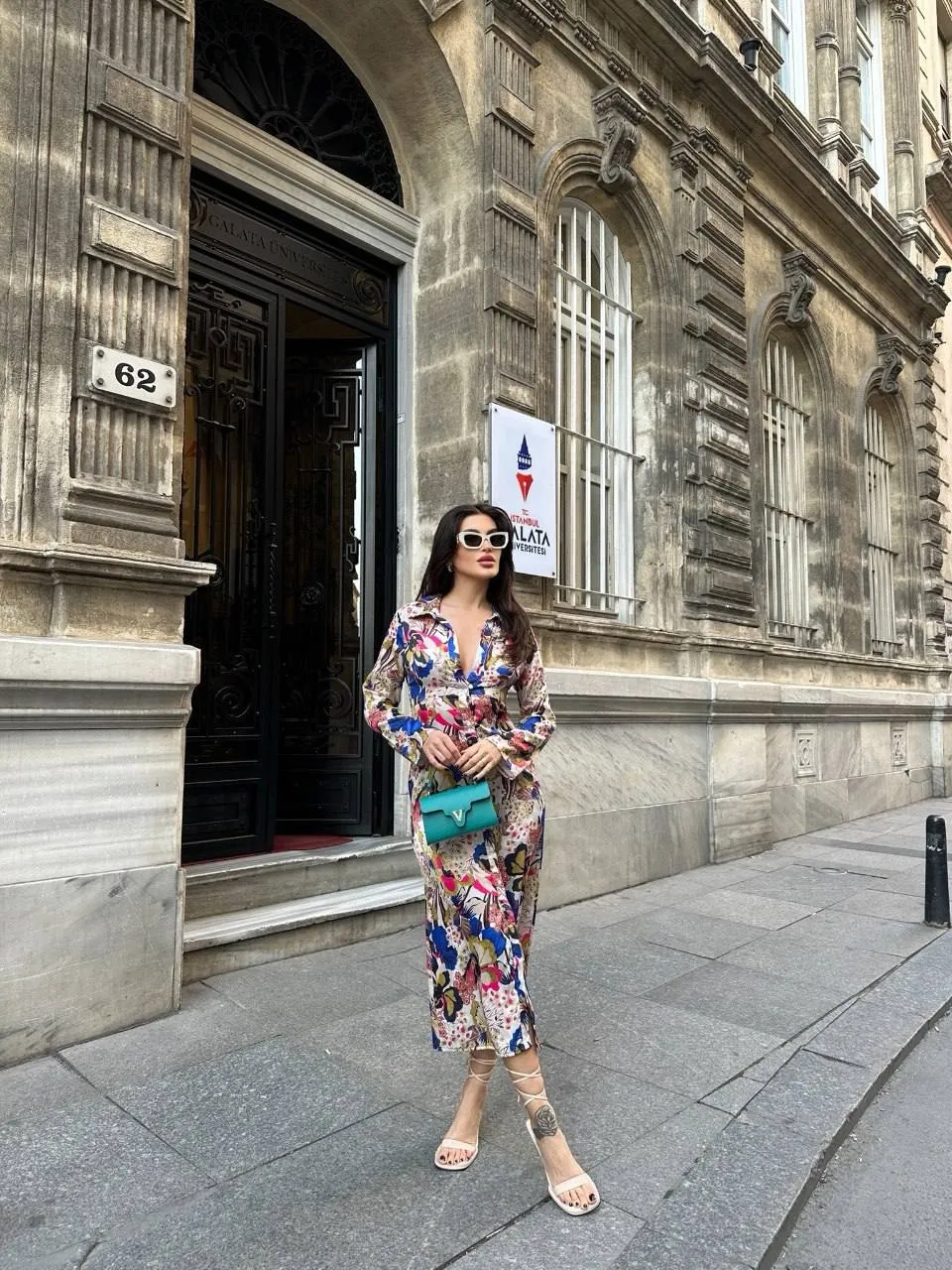 SB2079 i - Patterned Dress