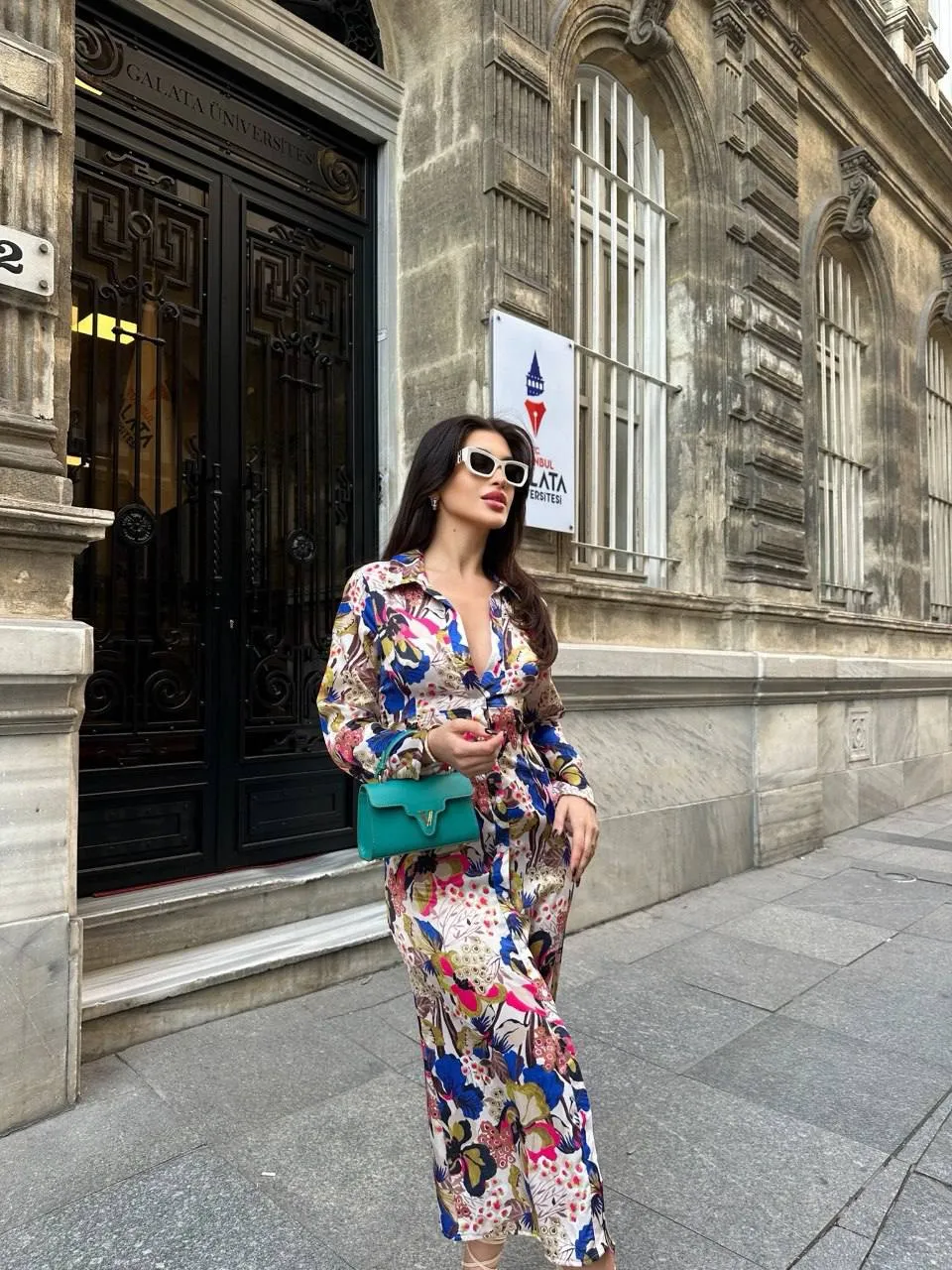 SB2079 i - Patterned Dress