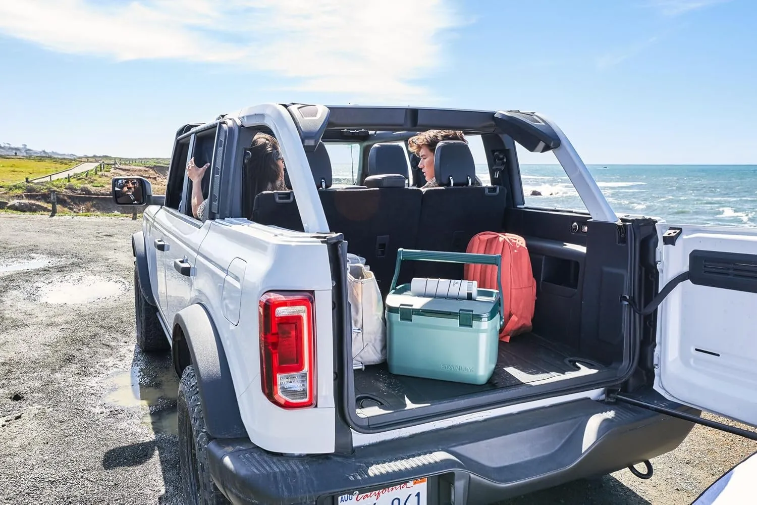 Stanley Adventure Outdoor Cooler 7 qt | Heavy Duty Outdoor Camping Cooler with Easy Carry Top Handle | 27 Hour Cooling Ice Chest for 10 Cans | BPA-Free | Azure
