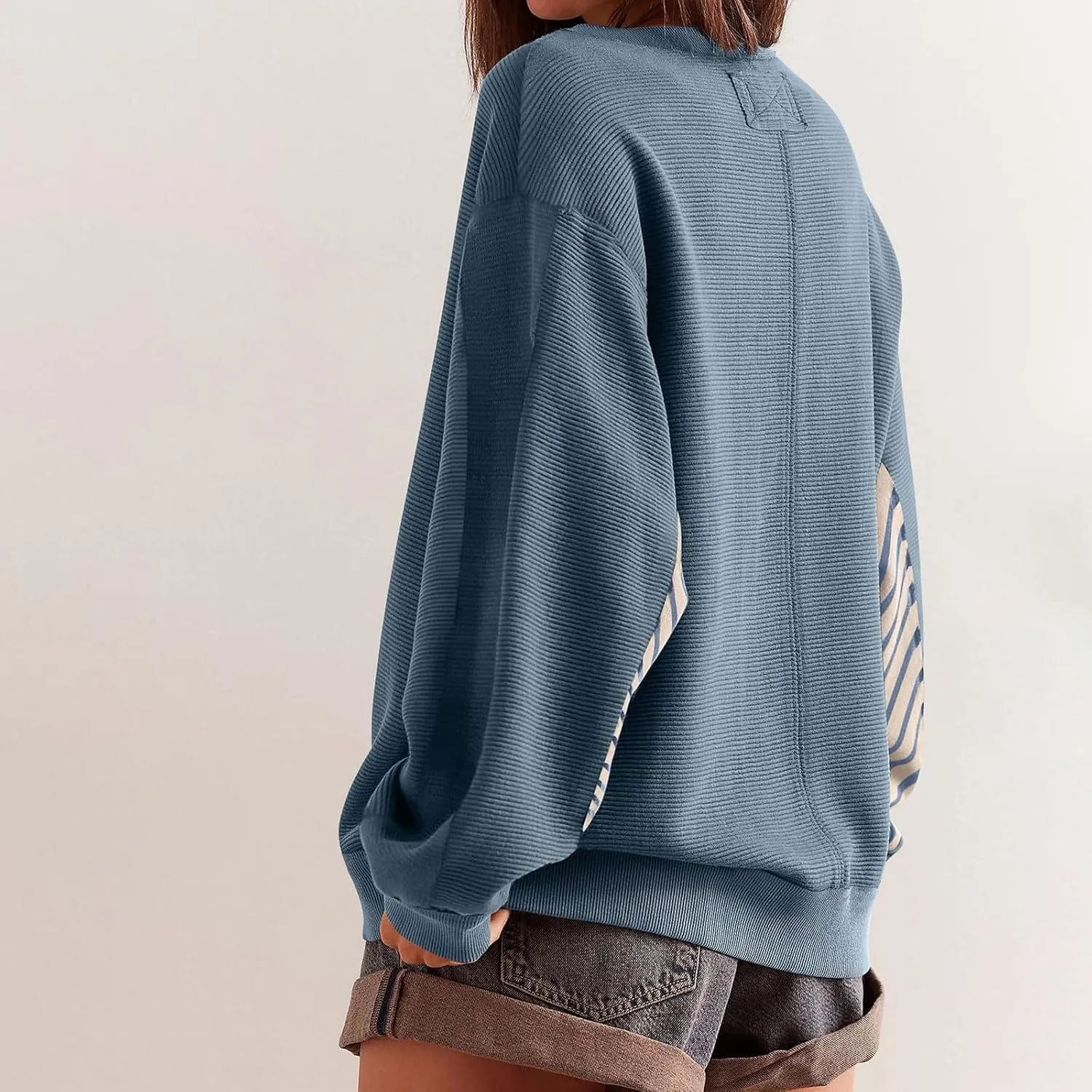 Women's Oversized Sweatshirts Trendy Long Sleeve Crew Neck Corduroy Pullover Tops Loose Comfy Fall Outfits 2024