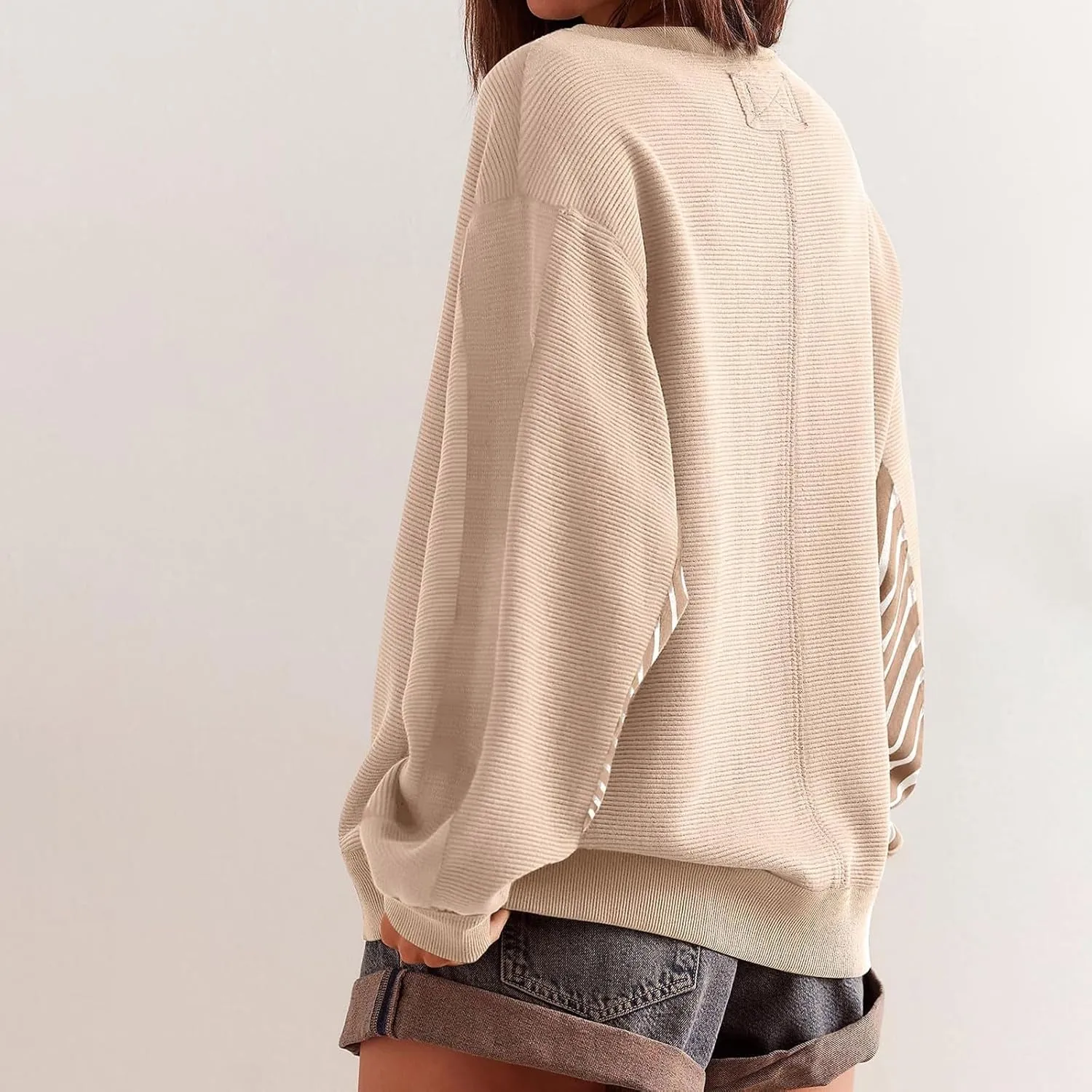 Women's Oversized Sweatshirts Trendy Long Sleeve Crew Neck Corduroy Pullover Tops Loose Comfy Fall Outfits 2024
